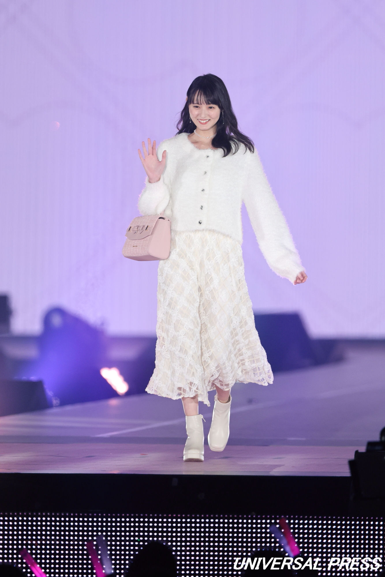 遠藤さくら「Rakuten GirlsAward 2024 A/W」