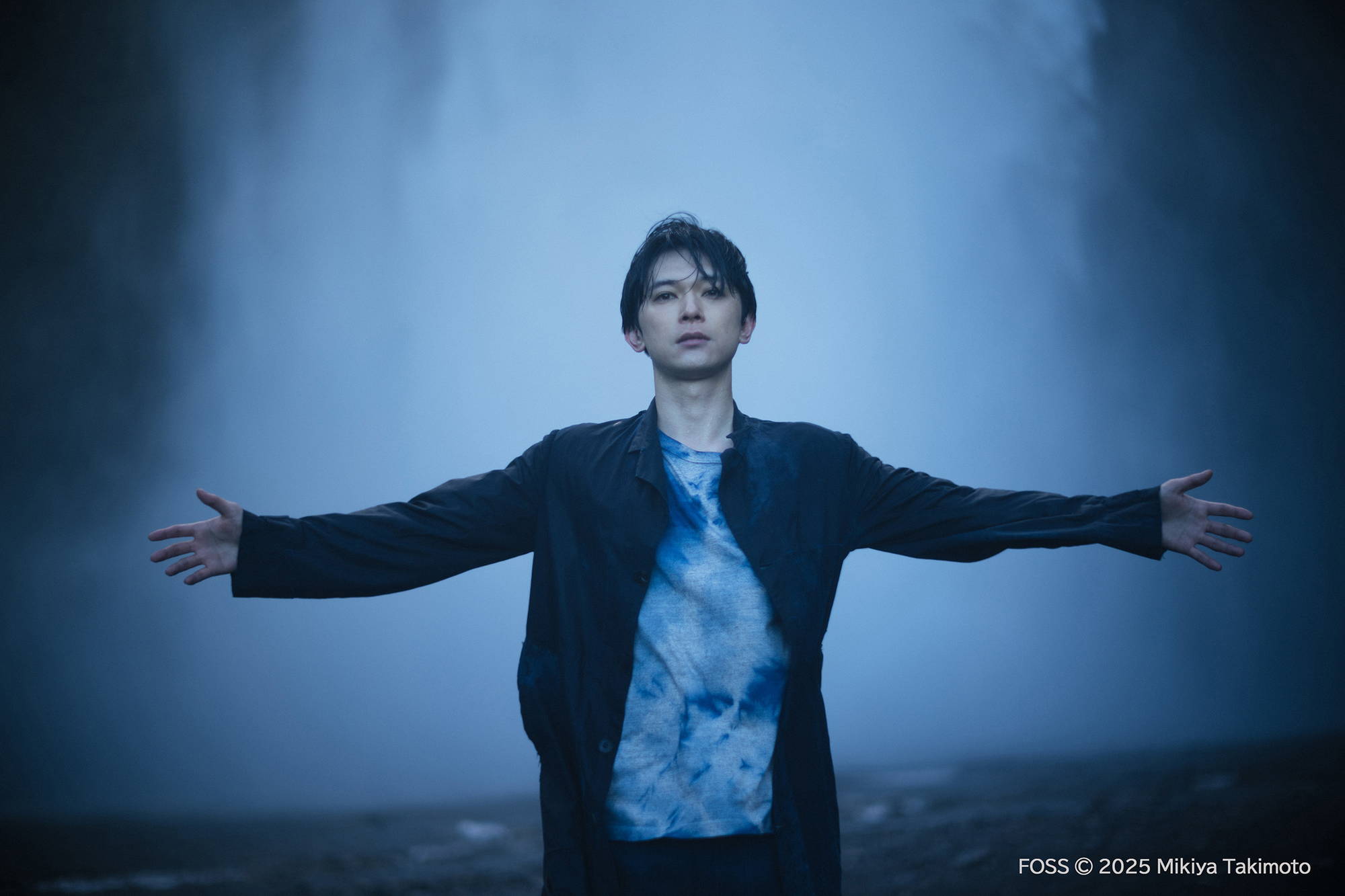 吉沢亮 写真集『FOSS』