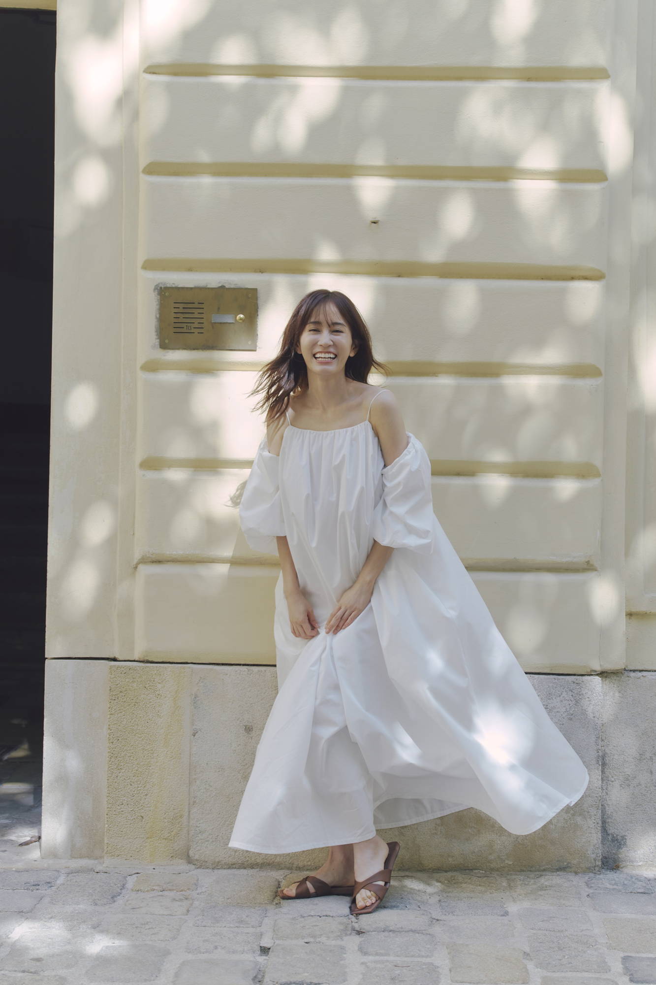前田敦子 約14年ぶりの写真集発売が決定