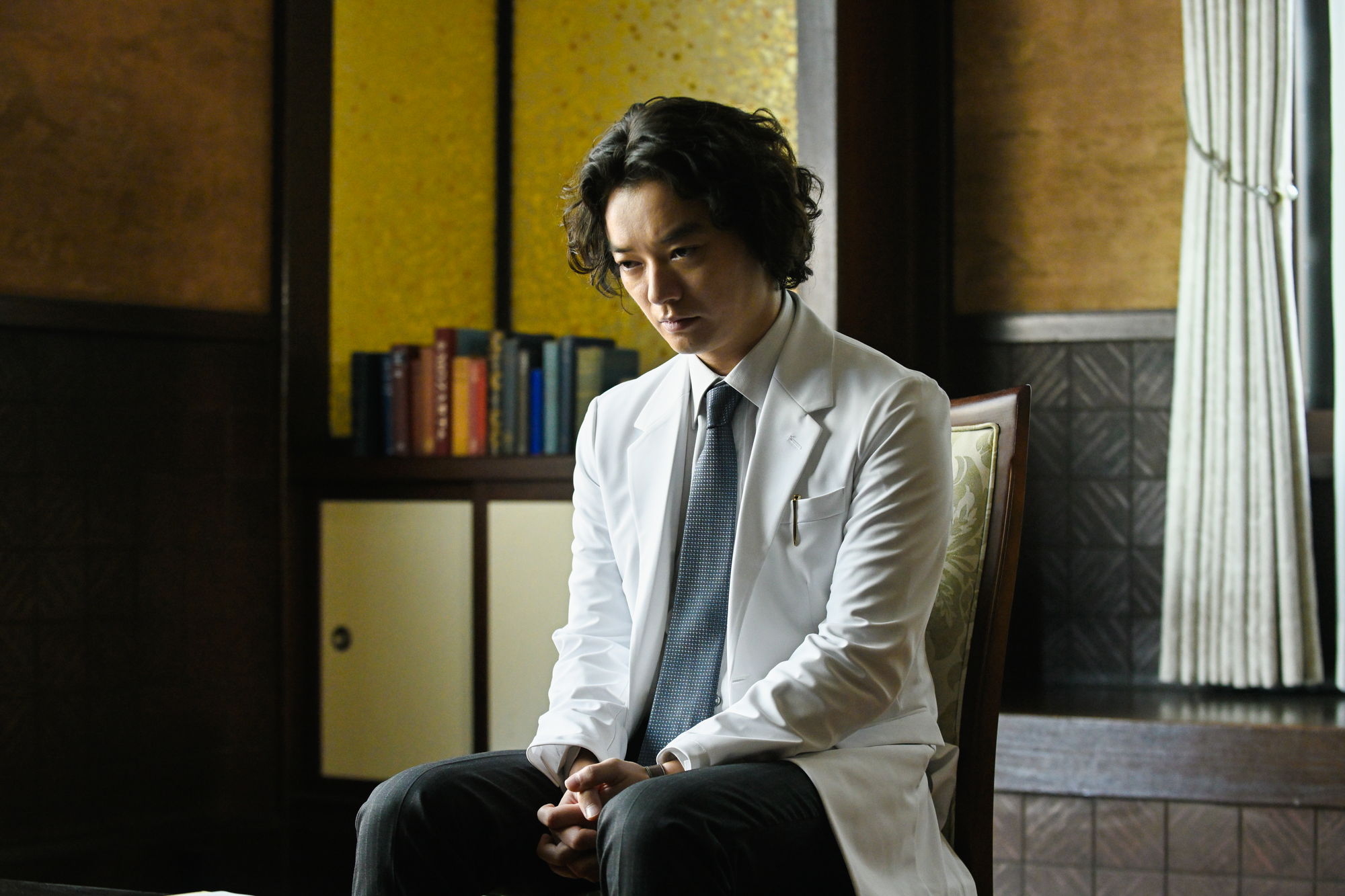 染谷将太(漆原糾 役)