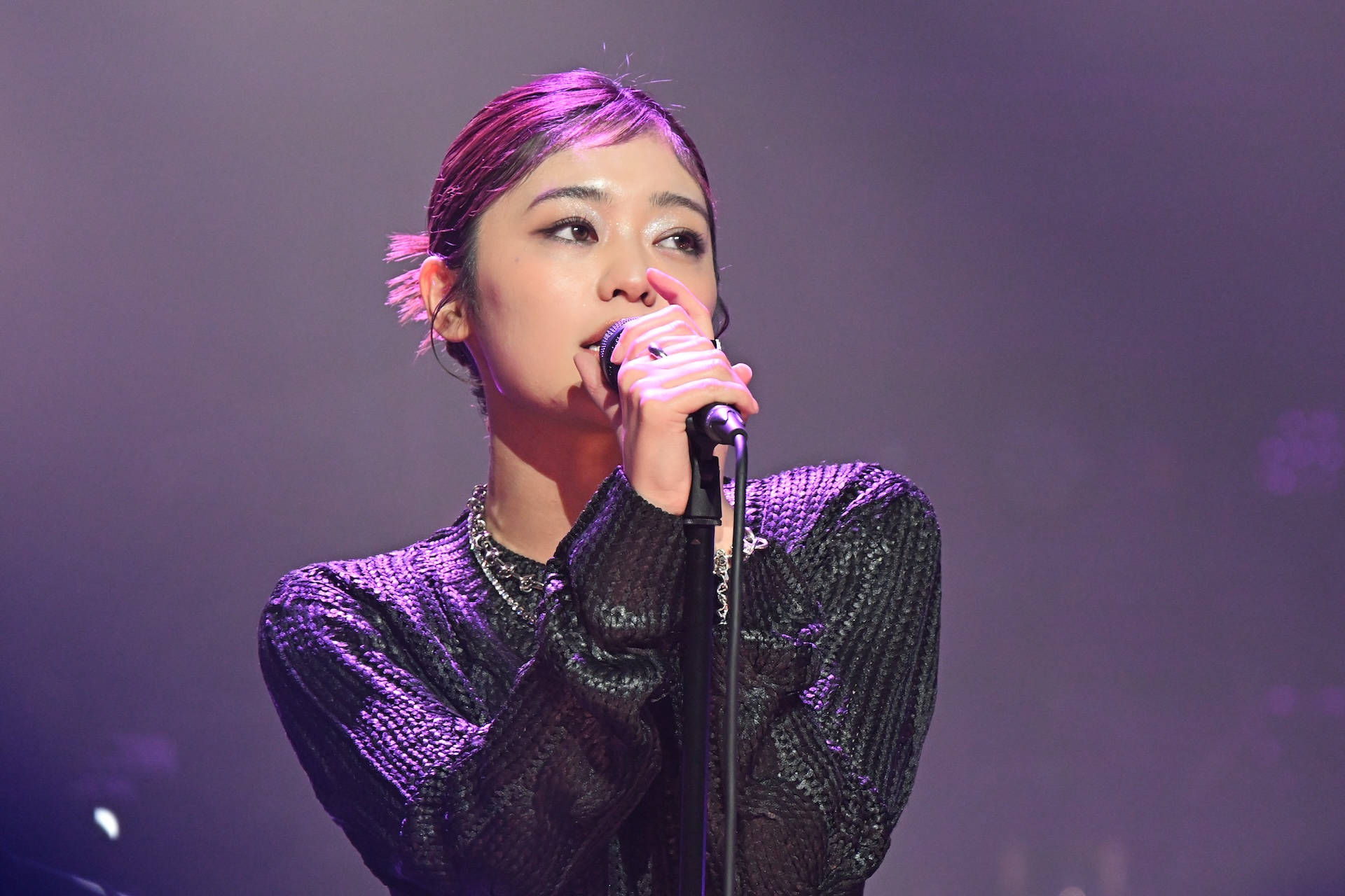 吉柳咲良「Bad Gyal」