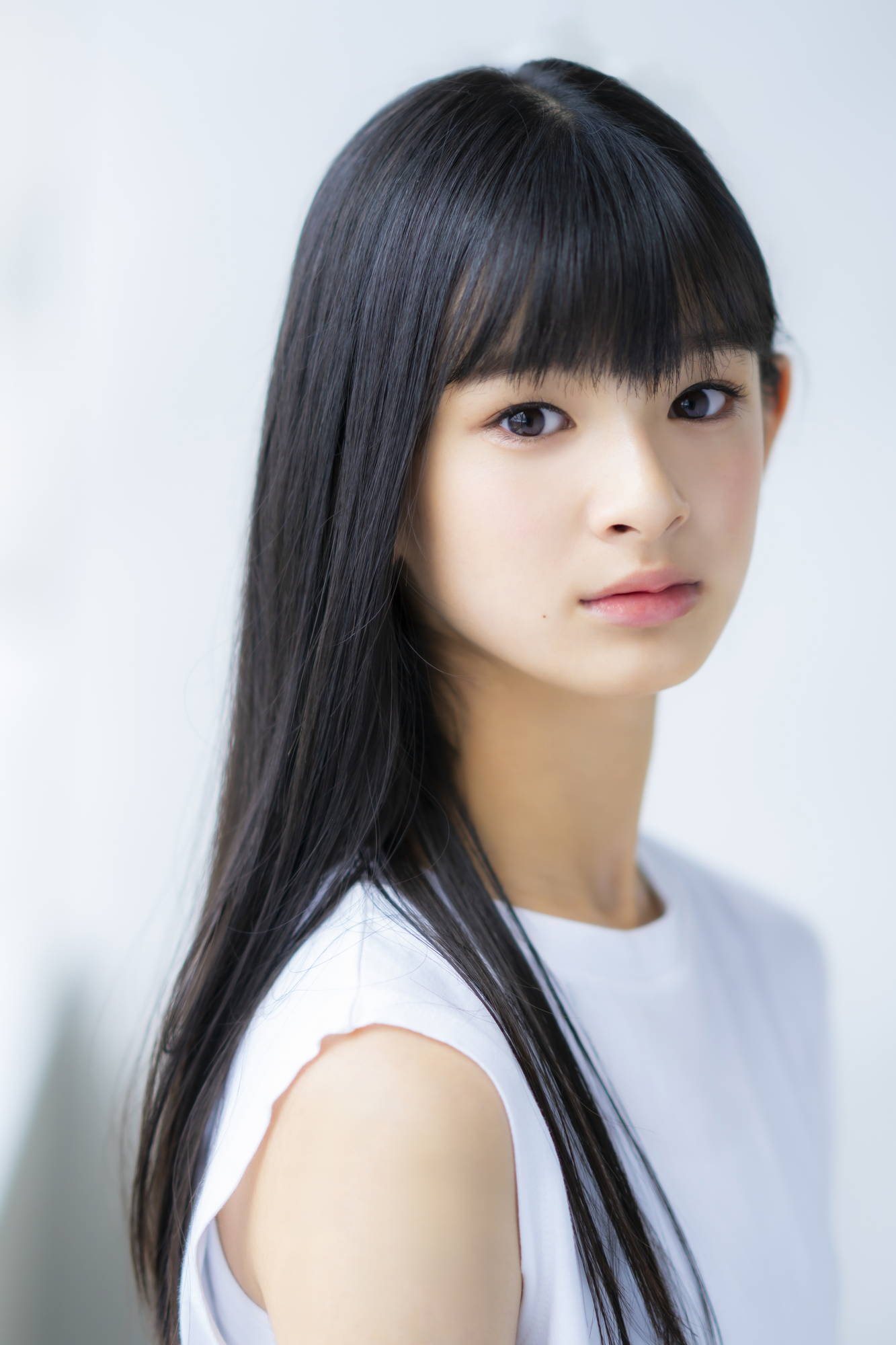 末永ひなた アーティスト写真